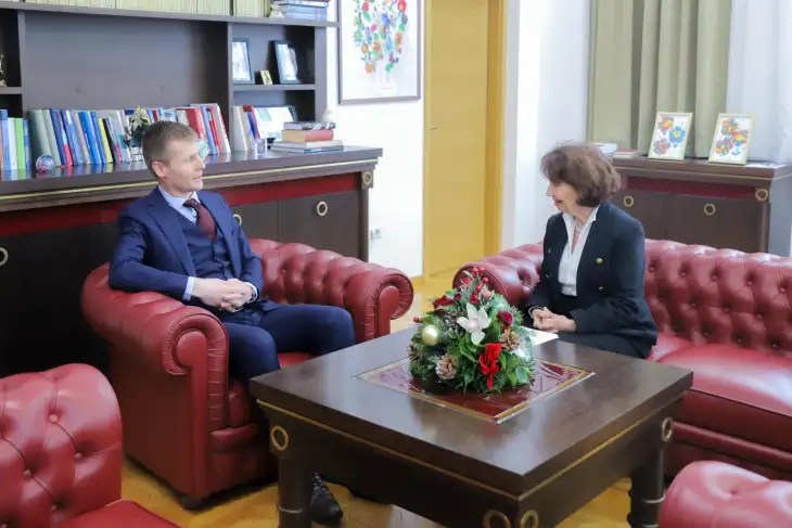 Ambassador Lambert meets Macedonian President Siljanovska Davkova and Deputy PM&nbsp;Fetai